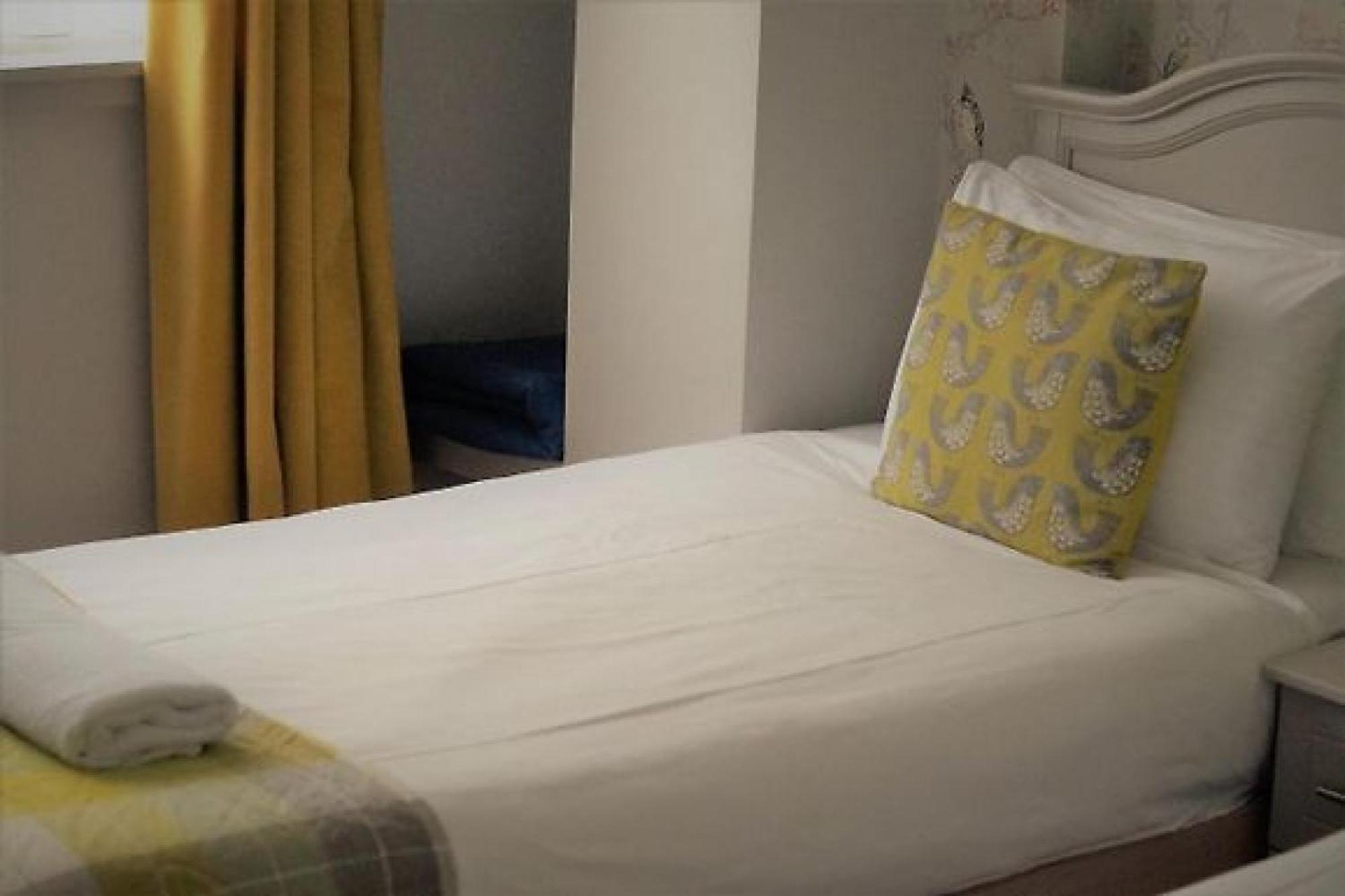 קילקני The Waterfront Townhouse Accommodation מראה חיצוני תמונה